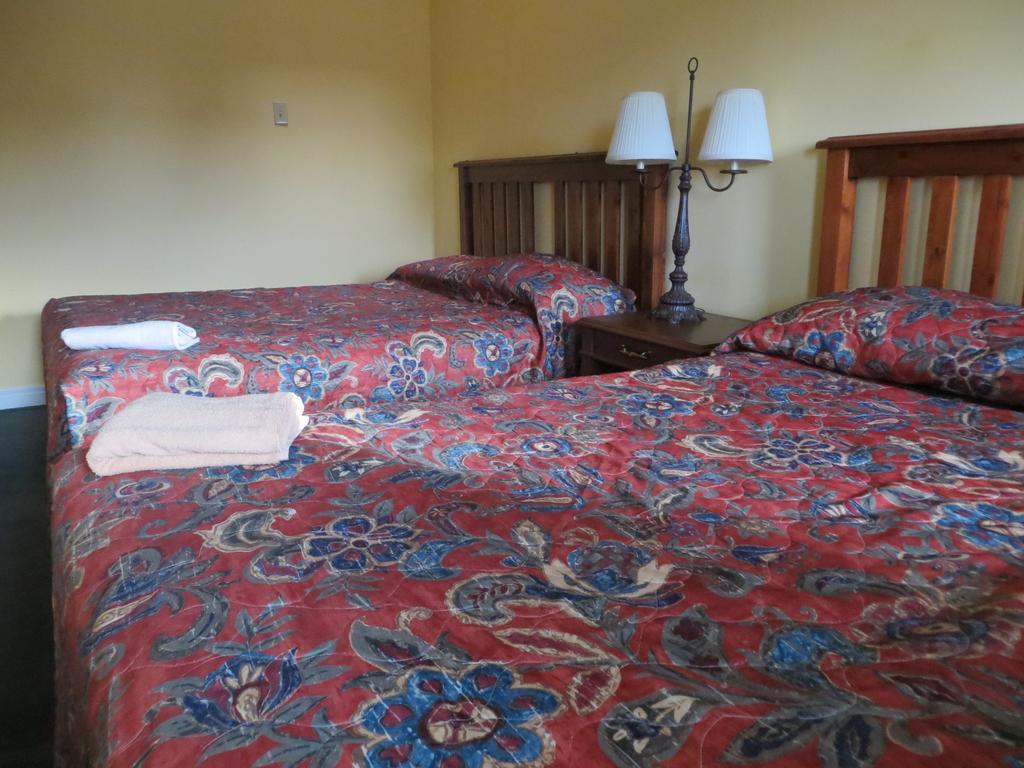 Villa Nova Motel Уасага Бийч Стая снимка
