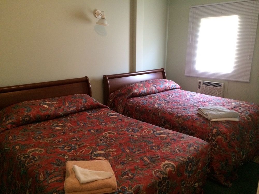 Villa Nova Motel Уасага Бийч Екстериор снимка