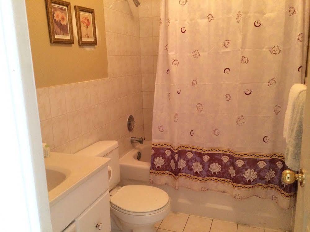Villa Nova Motel Уасага Бийч Екстериор снимка